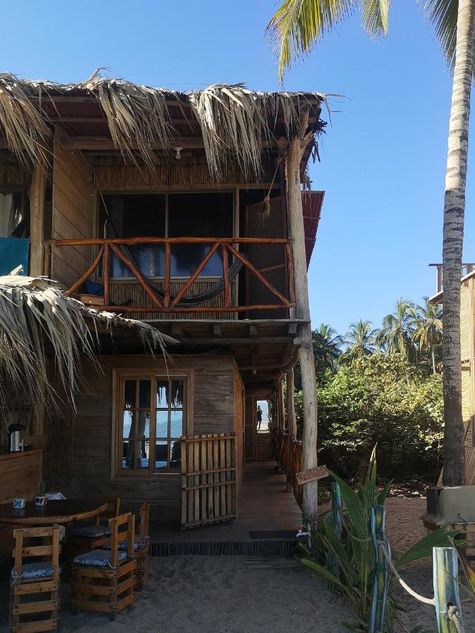 Palmario Hostal Guachaca Exterior photo